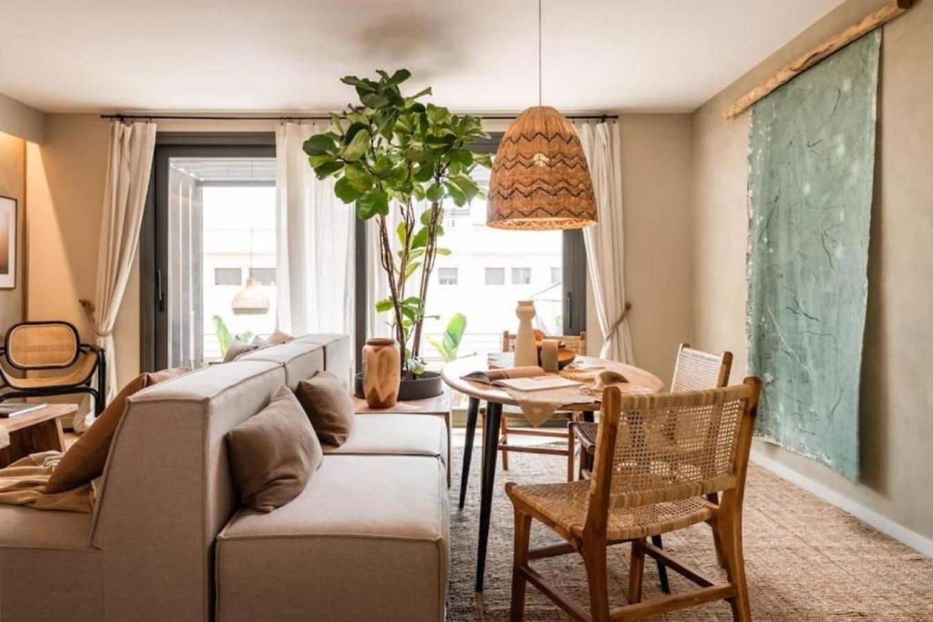 Lulua - 2 Bedrooms In Eixample Dreta * Barcelone