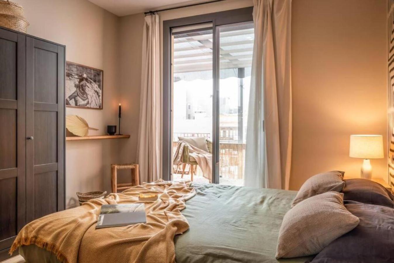 Lulua - 2 Bedrooms In Eixample Dreta Barcelone